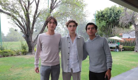  Sebastián Veliz, Carlos Hinojosa y Mario Veliz.