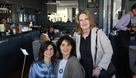  Lucía Escobedo, Vicky Fernández y Carmen de Velasco.