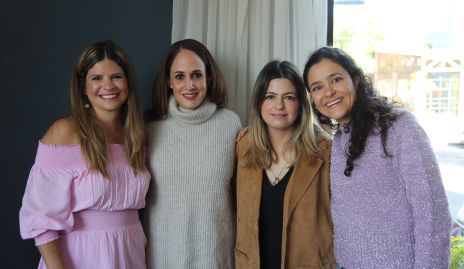  María José Díaz, Gaby Ponce, Lucía y Sofía Cabrera.