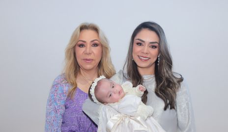 Claudia Hermosillo, María Gallardo y Paulina Rodríguez.