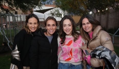  Alejandra Salas, Daniela Llano, Roberta Martínez y Marianne Velasco.
