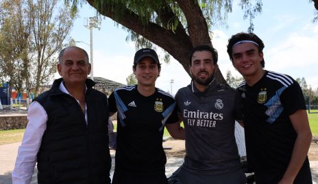  Jorge Schekaiban, Santiago Rodríguez, Alejandro Navarro y Jaime Ruiz.