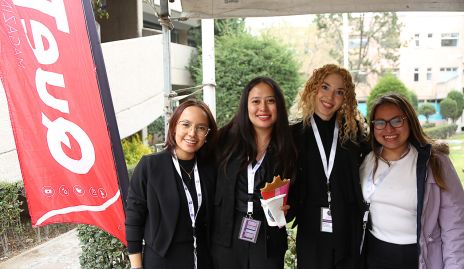  Fernanda Estrada, Jazmín Vázquez, Paola Flores y Paola Loredo.