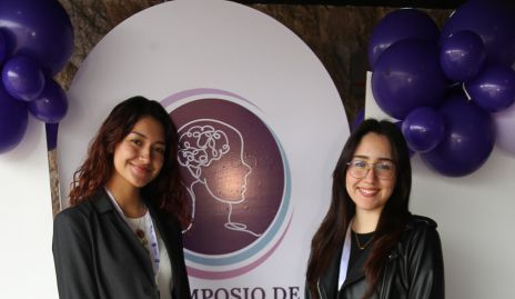  Tania Estrada y Fernanda Rojas.