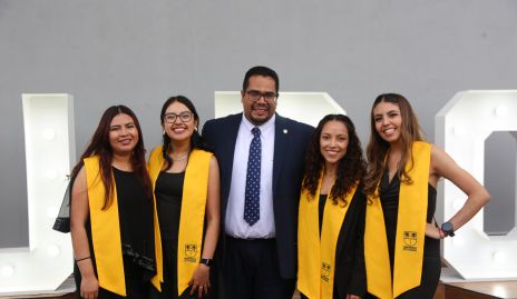  Alma, Fátima, Eduardo, Karen y Fátima .