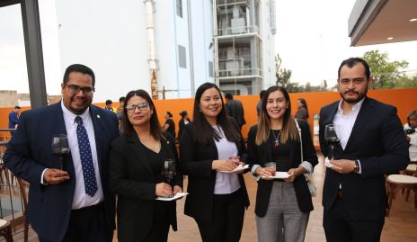  Eduardo Ramírez, Silvia Munguía, Perla López, Mariel Herrera y Antonio Álvarez.