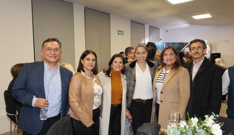  Carlos Alberto Rodríguez, Verónica Guerra, Martha Álvarez, Catalina Cárdenas y Beatriz Izaguirre.