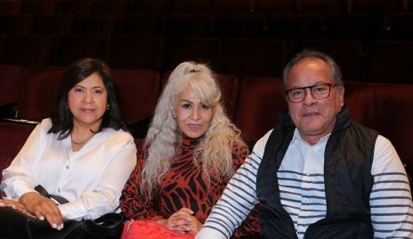 Irma Buendía, Verónica Áreas y Jesús Álvarez.
