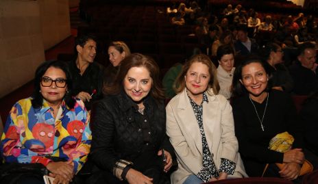  Nora Cano, Nena Lliteras, Alicia y Claudia Uribe.