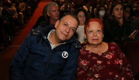  Carlos Martínez y Josefina Lozano.