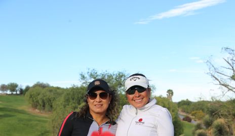 Georgina Trujillo y Clara Muñoz.