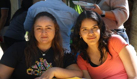  Ana Acebo y Alexa Ramirez.
