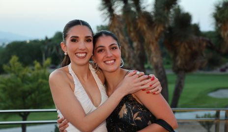  Valeria Alcalde y Rocío Mendizábal.