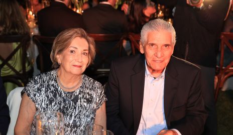  Rebeca Torres y Federico Alcalde, abuelos de la novia.
