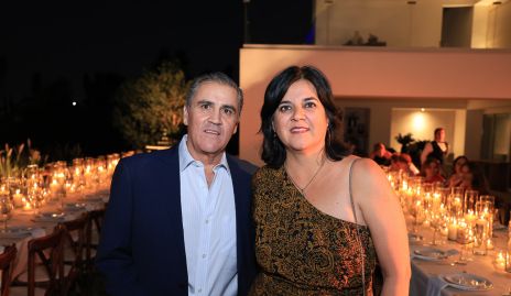  Eduardo Gómez y Cinthia Sánchez.