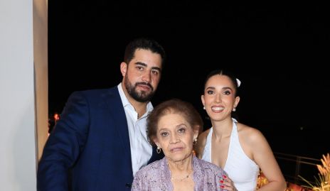  Carlos Morales, Guille Ramírez y Valeria Alcalde.