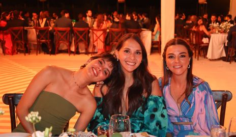  Andrea Izar, Laura Valerdi y María Palomar.
