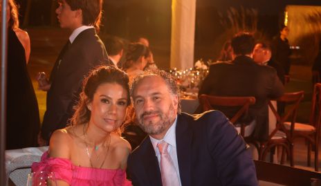 Elizabeth Figueroa y Carlos Santamaría.
