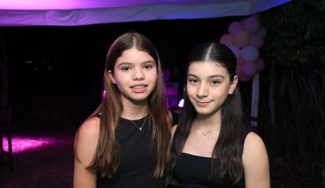  Vale Zermeño y Priscila González.