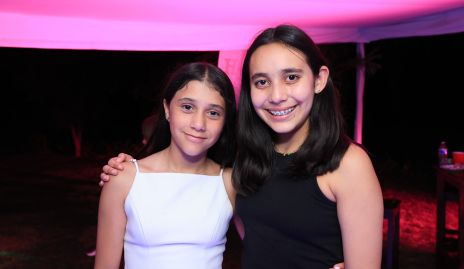  Ana Pau Trujillo y Cristina Guevara.