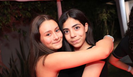  Inés y Victoria.