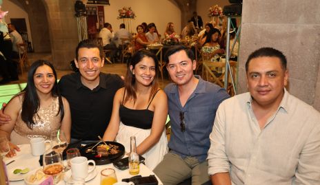  Anabel Carrizales, Felipe García, Hilda García, Luis Anguiano y Arturo Vargas.
