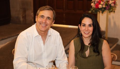  Ricardo Martínez y Aline Martínez.
