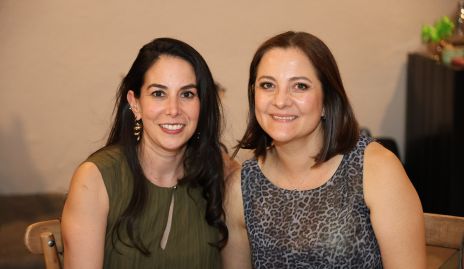  Aline Martínez y Cristina Humara.