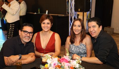  Víctor Fierro, Perla Hernández, Mónica Tenorio y Jorge Ortiz.