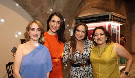  Adri Torre, Estela Yáñez, Ileana Velázquez y Leti Ramírez.