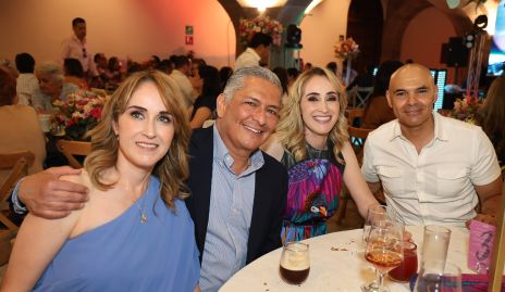  Adriana Torre, Armando Rubio, Gaby Torre y Javier.