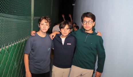  Buenos amigos.