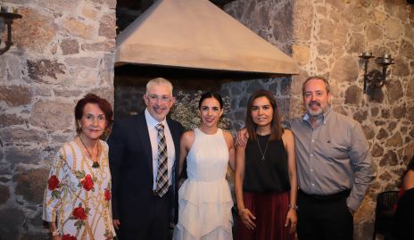  Elisa Ortega, Manuel Carreras, Caro Arizabalo, Lorena Torres y Daniel Carreras.