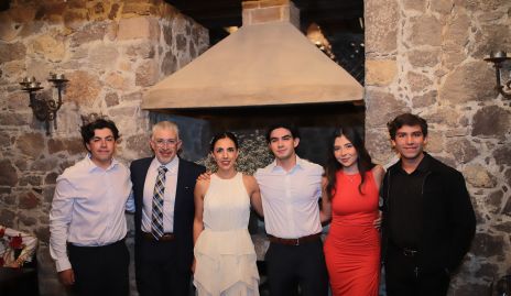  Andrés Carreras, Manuel Carreras, Caro Arizabalo, Manuel Carreras, Frida Treviño y Daniel Carreras.