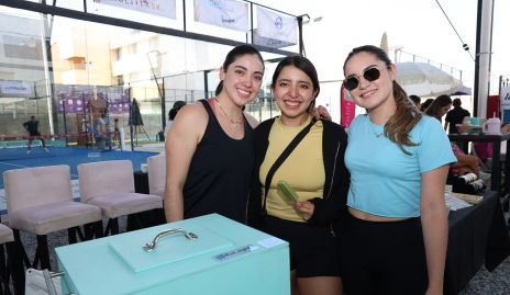  Fernanda  López, Carla Contreras y Valeria Mendoza.
