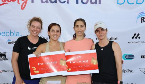  Regina Palomar, Elena Meade, Romina Gaviño y Pilar Palomar.