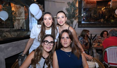  Paola Ascanio, Raquel Cardona, Sofi Dorante y Marijó Ocejo.