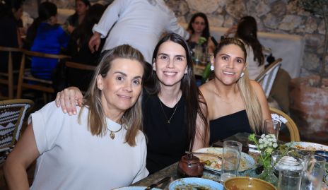  Moni Portillo, Ana Gaby González y Fer Zúñiga.