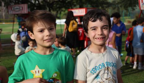  Carlo y Tiago.