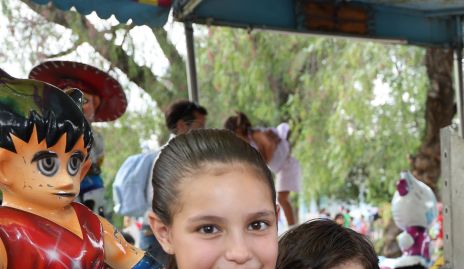  Micaela y Tiago.