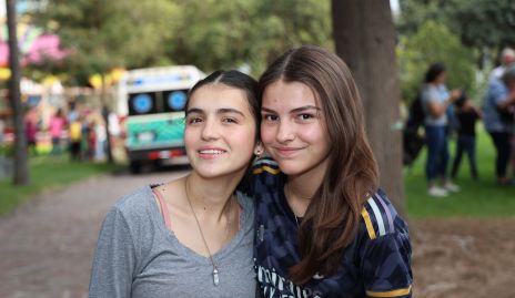  Martina Ortuño y Regina Gámez.