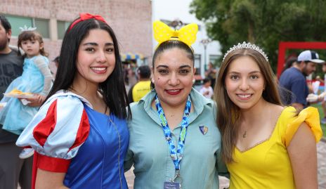 Regina Martínez, Gaby López e Isabela.