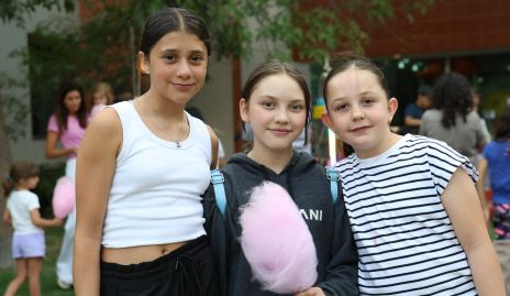  Ana Pau, Aranza y Lara.