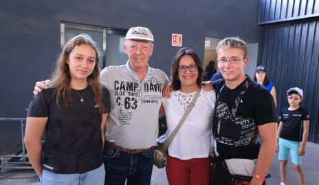  Mara, Jean Luca, Laura y Andreas.