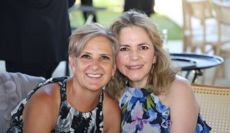  Denisse Coulon y Selene Covarrubias.