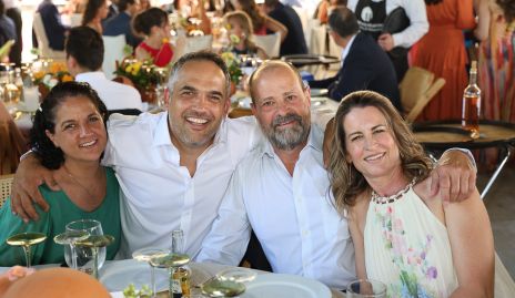  Patricia Nava, Andrés Gómez, Renato Valle e Isabel Torre.