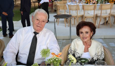  Alfredo Gallegos y Alicia Villalba, abuelos de la novia.