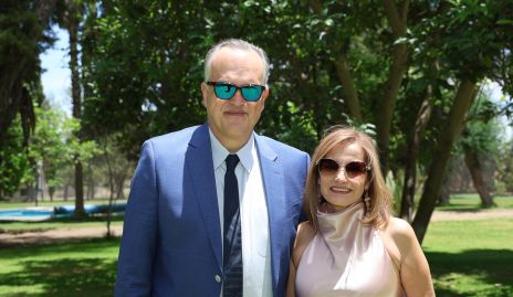  Daniel Castillo y Marilú Barrón.