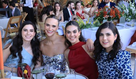  Cecilia Solano, Eugenia Valle, Marisol D’Argence y Camila Villarreal.