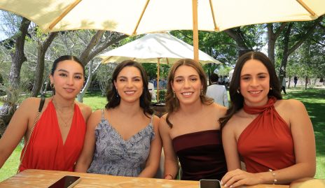  Isabela Salazar, Paty Leos, Fer del Valle y Julia Azuara.